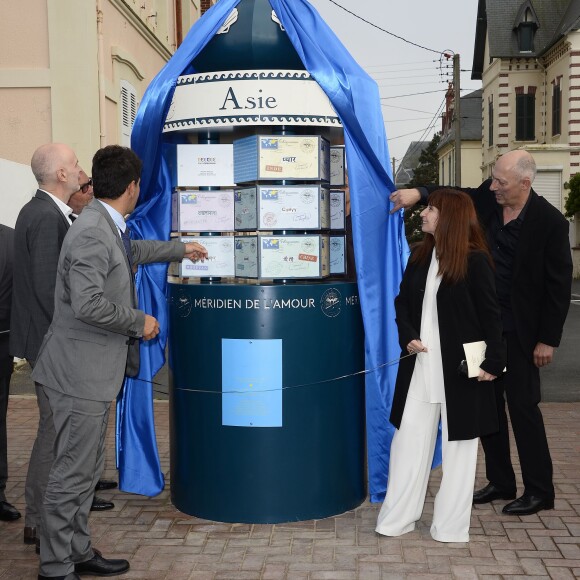 Tristan Duval, Ariane Ascaride - Ouverture du 30e Festival du Film de Cabourg en France le 8 juin 2016.