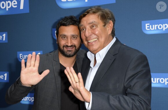 Cyril Hanouna et Jean-Pierre Foucault - Conférence de rentrée de Europe 1 à Paris. Le 3 septembre 2014