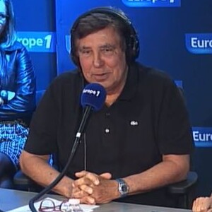 Jean-Pierre Foucault lors de sa dernière dans Les Pieds dans le plat, sur Europe 1, jeudi 9 juin 2016