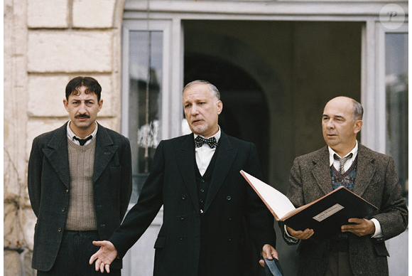 François Berléand, Gérard Jugnot et Kad Mérad dans le film Les Choristes. Photo publiée sur Allociné au début de l'année 2004