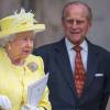 La reine Elizabeth II et le prince Philip, duc d'Edimbourg, lors de la messe pour les 90 ans de la souveraine, le 10 juin 2016 à Londres, jour du 95e anniversaire du duc.