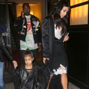 Kim Kardashian et son mari Kanye West sont allés voir The Lion King' avec leur fille North West à New York, le 5 juin 2016