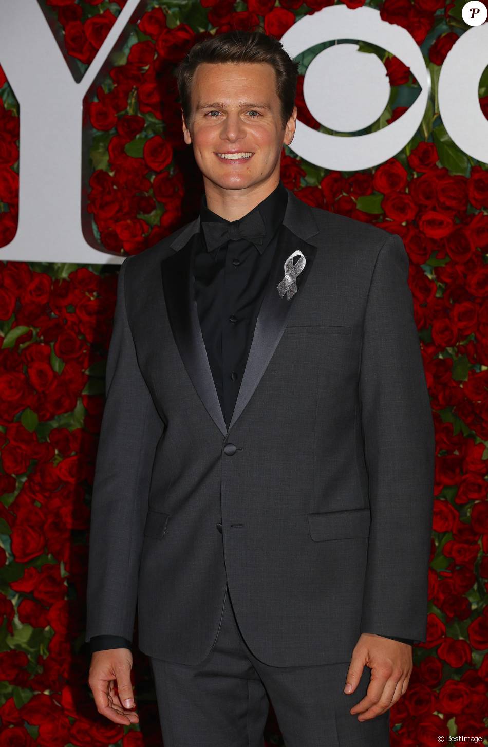 Jonathan Groff 70ème cérémonie annuelle des Tony Awards au Beacon Theatre à New York, le 12