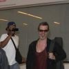 Renée Zellweger et son compagnon Doyle Bramhall II arrivent à l'aéroport de Los Angeles (LAX), le 14 juin 2016.