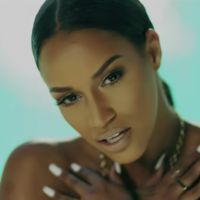 Fanny Neguesha : L'ex-wag dévoile son premier clip "Number one"