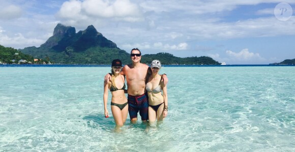 Exclusif - Heather Locklear, son ex-mari Richie Sambora et leur fille Ava en Polynésie Française, à Bora Bora. Avril 2015.