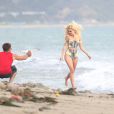 Exclusif - Ava Sambora en shooting photo à Malibu, le 14 mars 2016.