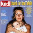 Loana porte sa petite Mindy - couverture de Paris Match