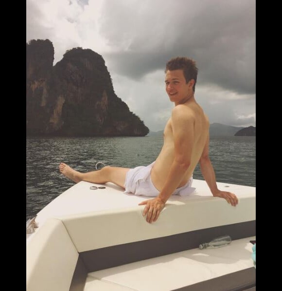 Le comédien Ansel Elgort en vacances en Thaïlande. Instagram, juin 2016