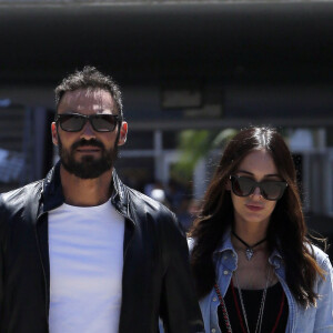 Exclusif - Megan Fox (enceinte) au '2016 Toyota Grand Prix Celebrity Race' avec son mari Brian Austin Green le 16 Avril 2016.