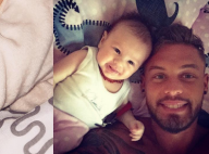 Steven (La Villa des coeurs brisés), jeune papa fier : Sa petite Lyvia craquante