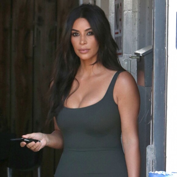 Kim Kardashian à la sortie d'un studio à Van Nuys, le 21 juin 2016.