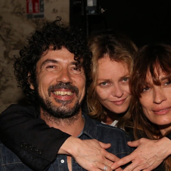 Exclusive - Vanessa Paradis, Yarol Poupaud et Caroline de Maigret au concert de Black Minou (Yarol Poupaud et Melvil Poupaud) au Bus Palladium à Paris, le 23 juin 2016.