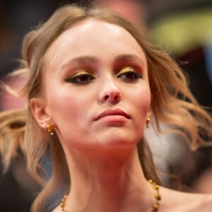 Lily-Rose Depp - Montée des marches du film "I, Daniel Blake" lors du 69ème Festival International du Film de Cannes. Le 13 mai 2016. © Jacovides-Borde-Moreau/Bestimage