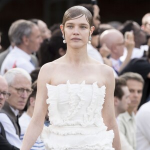 Natalia Vodianova - Défilé Givenchy mode masculine printemps-été 2017 au Lycée Janson-de-Sailly à Paris, le 24 juin 2016. © Olivier Borde / Bestimage