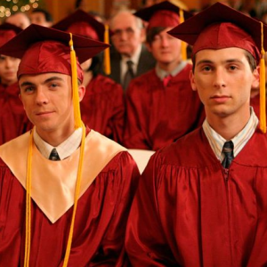 Frankie Muniz et Justin Berfield dans la série "Malcolm".