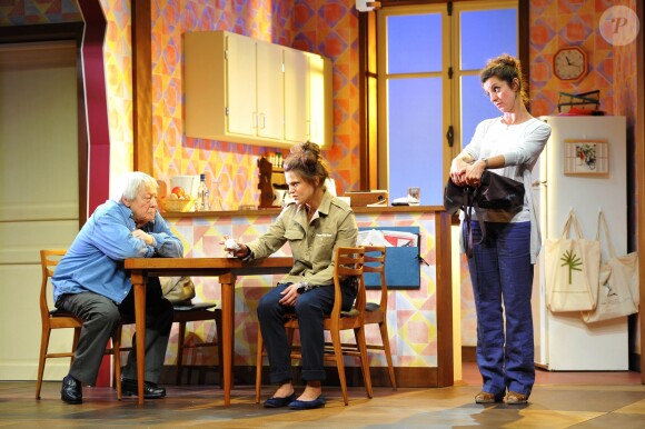 Roger Dumas, Lysiane Meis et Claudia Dimier - Filage de la pièce L'Etudiante et Monsieur Henri au théâtre de Paris le 4 septembre 2012