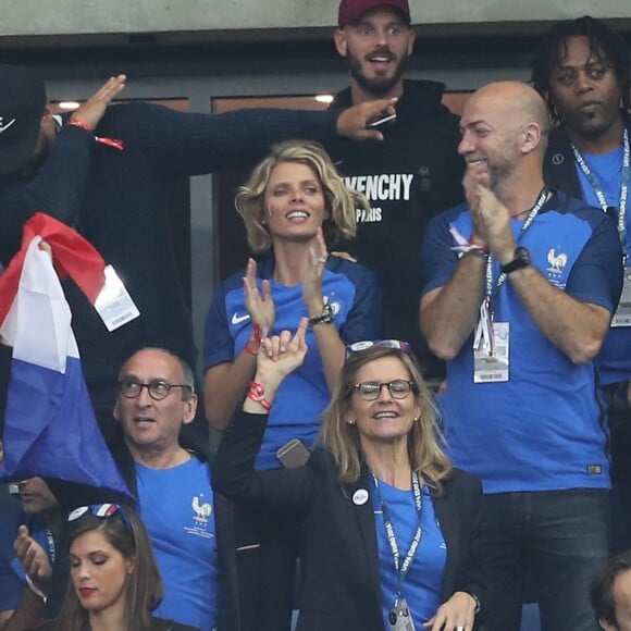 M. Pokora et Sylvie Tellier lors du match du quart de finale de l'UEFA Euro 2016 France-Islande au Stade de France à Saint-Denis, France le 3 juillet 2016. © Cyril Moreau/Bestimage