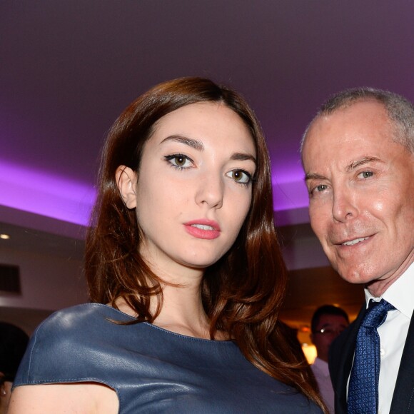 Jean-Claude Jitrois et sa nouvelle égérie Julia Assouline lors du "Gala Exquis", un dîner de gala exceptionnel, au profit de l'UNICEF France, au restaurant Exquis à Paris, France le 4 juillet 2016, organisé par l'Association Internationale de la Gastronomie Chinoise, qui représente plus de 10 000 restaurants asiatiques en France. © Coadic Guirec/Bestimage