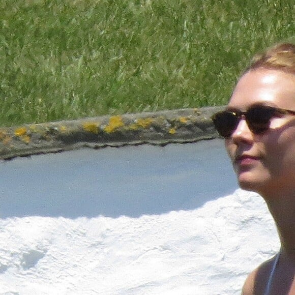 Karlie Kloss à la fête du 4 juillet organisé par Taylor Swift à Westerly, Rhode Island, le 4 juillet 2016.