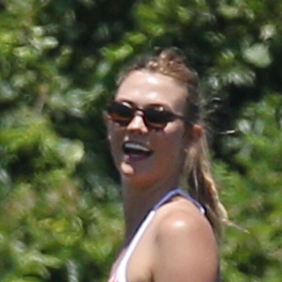 Karlie Kloss à la fête du 4 juillet organisé par Taylor Swift à Westerly, Rhode Island, le 4 juillet 2016