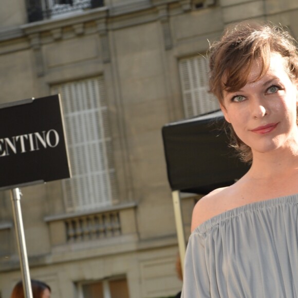 Milla Jovovich - Défilé Valentino, collection haute couture automne-hiver 2016/2017, à l'hôtel Salomon de Rothschild. Paris, le 6 juillet 2016. © CVS-Veeren/Bestimage