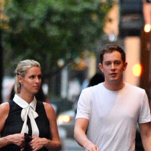 Nicky Hilton enceinte se promène avec son mari James Rothschild dans Soho à New York, New York, le 5 juillet 2016. © CPA/Bestimage
