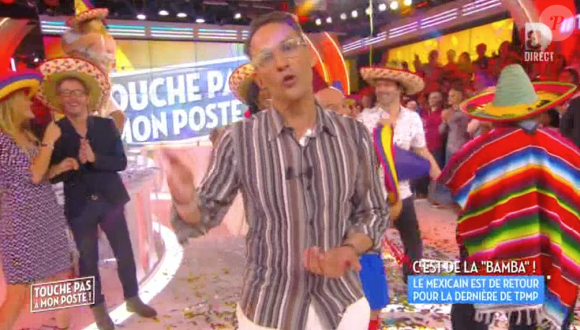 Julien Courbet fait ses adieux à "Touche pas à mon poste" sur D8, le 8 juillet 2016.