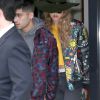 Gigi Hadid et son petit ami Zayn Malik se promènent dans les rues de New York, le 6 juillet 2016  Gigi Hadid and Zayn Malik out and about in New York City, New York on July 6, 2016. The couple wore printed jackets and walked around holding hands06/07/2016 - New York