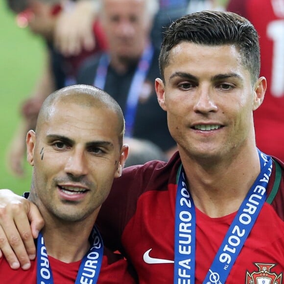 Joie de l'équipe portugaise et de Cristiano Ronaldo vainqueur de l'EURO 2016