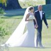 Exclusif - L'ancien joueur de baseball Derek Jeter et Hannah Davis se sont mariés au Meadowood Napa Valley Resort à St. Helena, le 9 juillet 2016.  Exclusive - For Germany Call For Price - Former professional baseball player Derek Jeter marries Hannah Davis at Meadowood Napa Valley Resort in St. Helena, California on July 9, 2016. The two are seen holding each other's hand as they walk away as newlyweds. Hannah wore a fitted white dress that came off the hips into a long, flowy train. Derek wore a sleek black tux.09/07/2016 - St Helena