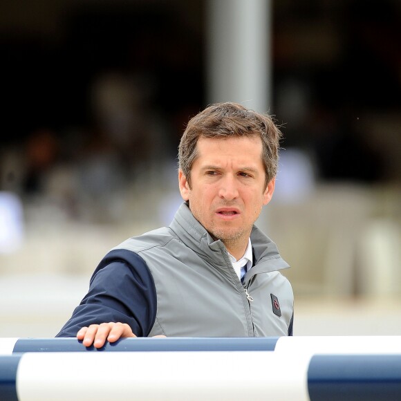 Guillaume Canet - Reconnaissance avant le Prix Eiffel Sunday Challenge (1.40m) - Longines Paris Eiffel Jumping au Bois de Boulogne à la plaine de Jeux de Bagatelle à Paris, le 3 juillet 2016. © Pierre Perusseau/Bestimage (No web - No blog pour la Belgique et la Suisse)  Prix Eiffel Sunday Challenge (1.40)- Longines Paris Eiffel Jumping in Paris, France, on July 3rd, 2016.03/07/2016 - Paris