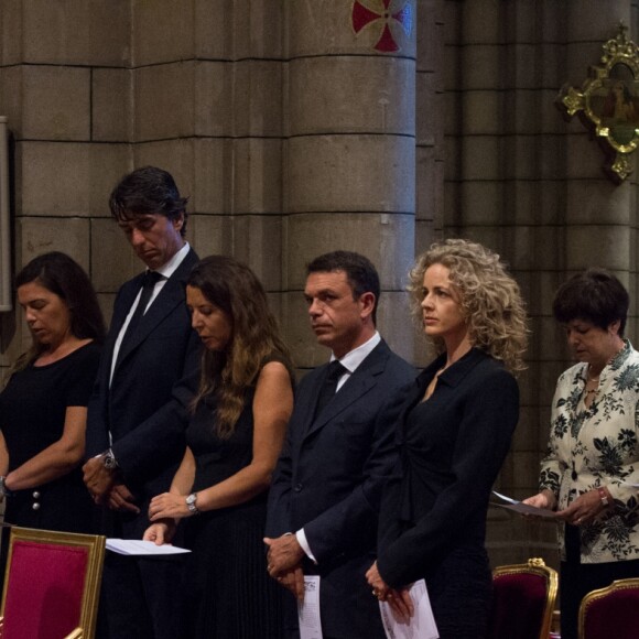 Le prince Albert et la princesse Charlene de Monaco ont souhaité se recueillir et prier, samedi 16 juillet, lors d'une messe célébrée par Mgr Bernard Barsi en hommage aux victimes et aux blessés de l'attentat de Nice le soir de la Fête nationale française. © Gaëtan Luci/Palais Princier/Pool restreint Monaco/Bestimage