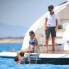 Lionel Messi et son fils Thiago. Le footballeur profitait le 12 juillet 2016 de ses vacances en famille avec sa femme Antonella Roccuzzo, leurs fils Thiago et Mateo et leurs proches à Ibiza.
