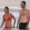 Exclusif - Pippa Middleton en vacances avec James Matthews à Saint-Barthélemy sur la plage de l'Eden Rock le 22 août 2015