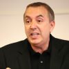 Jean-Marc Morandini fait une déclaration à la presse dans un salon de l'hôtel Radisson à Boulogne-Billancourt, le 19 juillet 2016, dénonçant un complot ...19/07/2016 - Boulogne-Billancourt