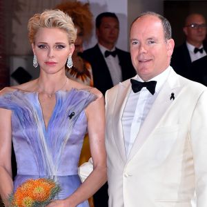 Le prince Albert II de Monaco et sa femme la princesse Charlène de Monaco - 68ème gala de la Croix-Rouge monégasque dans la salle des Etoiles du Sporting Monte-Carlo à Monaco, le 23 juillet 2016. © Bruno Bebert/Bestimage