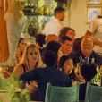 Exclusif - La chanteuse Anastacia dîne en famille à Positano en Italie le 17 juillet 2016.