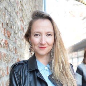 Audrey Lamy (sac Barbara Bui et habillée par the Kooples), enceinte - Rencontre avec l'équipe du film "Tout pour être heureux" de Cyril Gelblat lors du 6ème festival 2 Valenciennes le 17 mars 2016 . © Veeren / Bestimage
