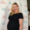 June Diane Raphael, enceinte lors de la soirée "Raising The Bar To End Parkinson's" au Laurel Point à Studio City, le 27 juillet 2016.