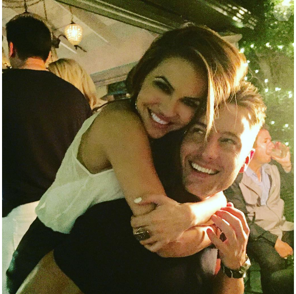 Chrishell Stause et Justin Hartley sont fiancés. photo publiée sur Instagram au mois de juillet 2016