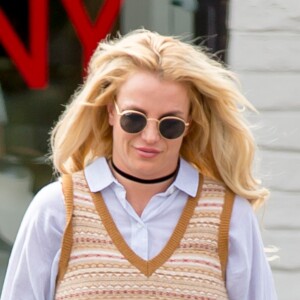 Exclusif - Britney Spears fait du shopping à Los Angeles le 25 mai 2016.