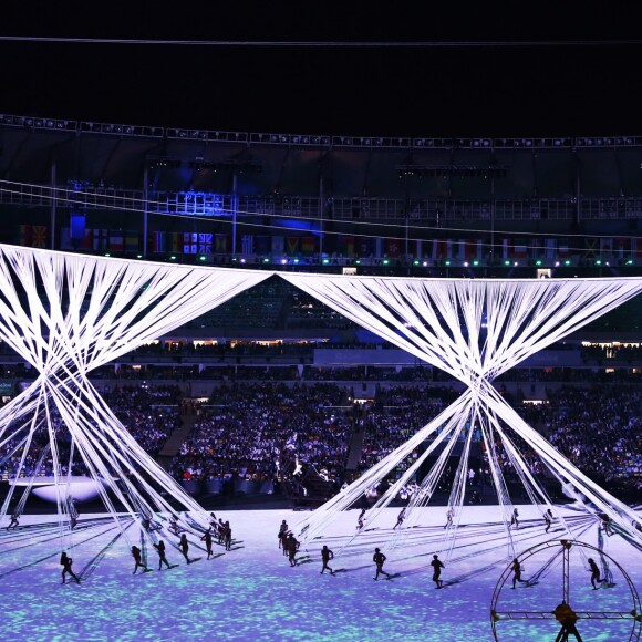 Cérémonie d'ouverture des Jeux Olympiques (JO) de Rio 2016 à Rio de Janeiro, Brésil le 5 aout 2016.   Performers take part in the opening ceremony of the Rio 2016 Summer Olympic Games at the Maracana Stadium.05/08/2016 - Rio de Janeiro