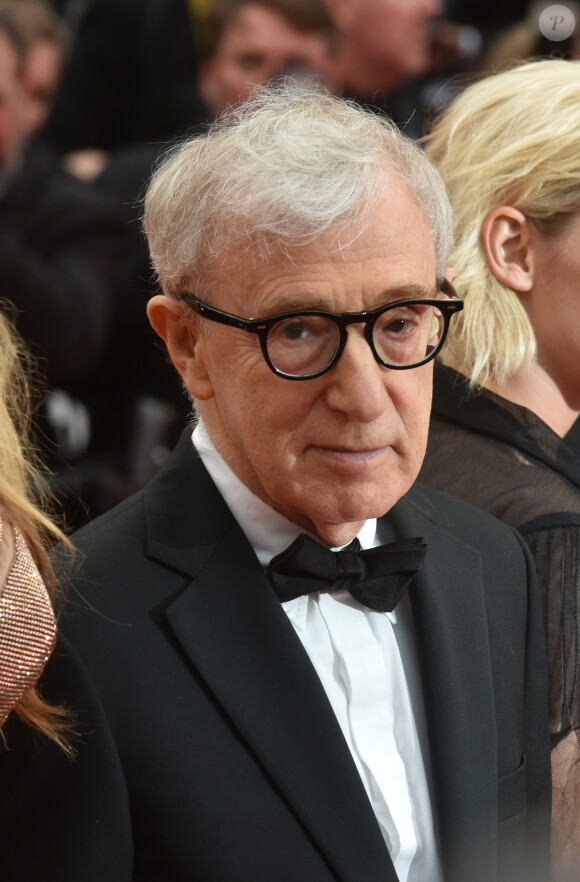 Woody Allen - Montée des marches du film "Café Society" pour l'ouverture du 69e Festival International du Film de Cannes. Le 11 mai 2016. © Giancarlo Gorassini/Bestimage