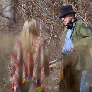 Miley Cyrus tourne avec Woody Allen pour une série diffusé par Amazon dans le comté de Westchester près de New York le 10 mars 2016.