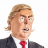 La marionnette de Donald Trump dans Les Guignols de l'Info a été dévoilée.