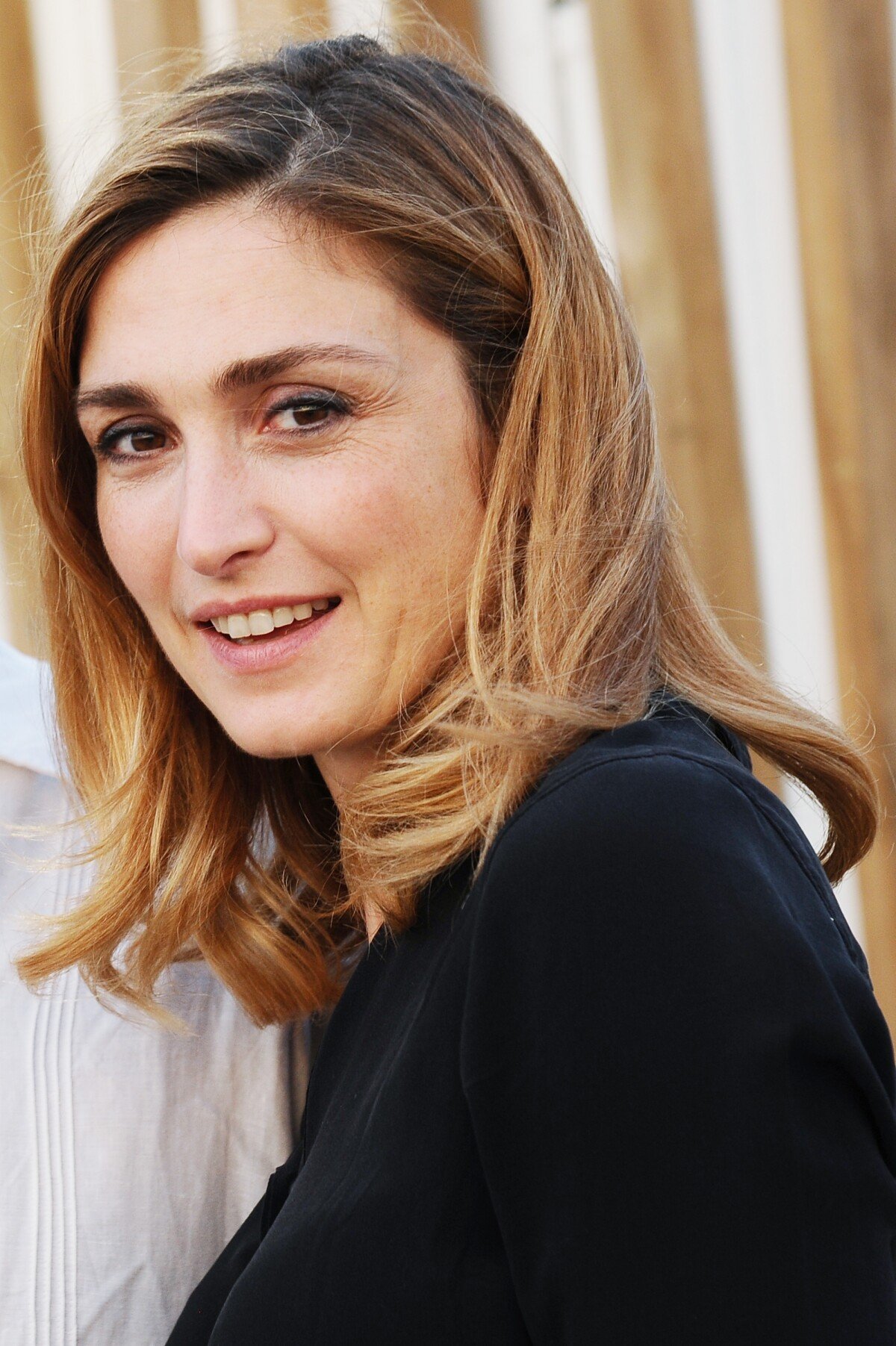 Photo Julie Gayet Présentation Du Film La Fille Du Patron à Sète à Loccasion Du Sun Sète 