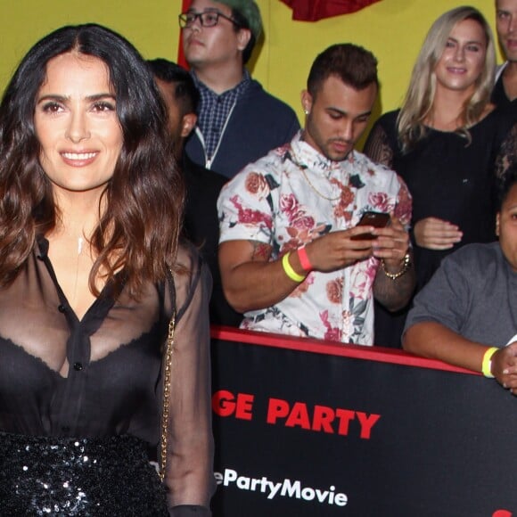 Salma Hayek à la première de Sausage Party au théâtre Regency Village à Westwood, le 9 août 2016