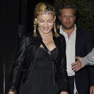 Madonna et son fils Rocco sont allés dîner au restaurant Chiltern Firehouse à Londres. Le 30 juin 2016