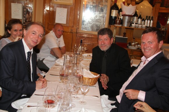 Exclusif - Philippe Chevallier et Régis Laspalès lors du dîner de mariage au restaurant Joséphine "Chez Dumonet" à Paris, le 26 juillet 2016